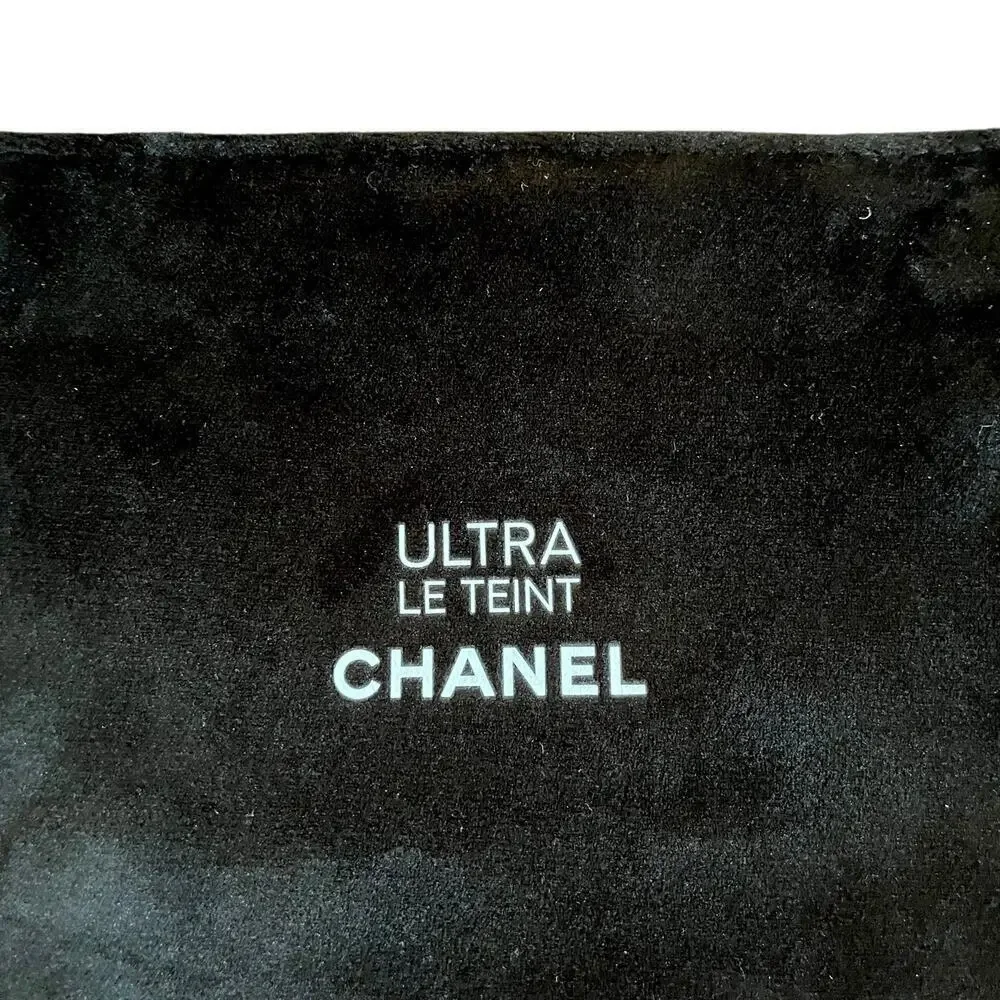 Chanel Ultra Le Teint Black Velvet Cosmetic Bag Zip Pouch Clutch Purse